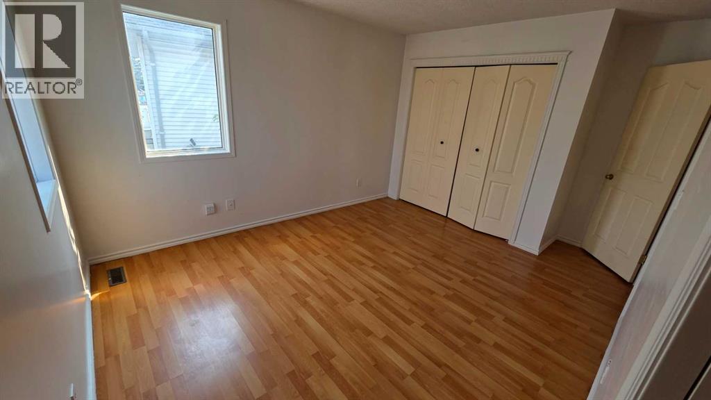 155 Applefield Close Se, Calgary, Alberta  T2A 7P9 - Photo 10 - A2333926