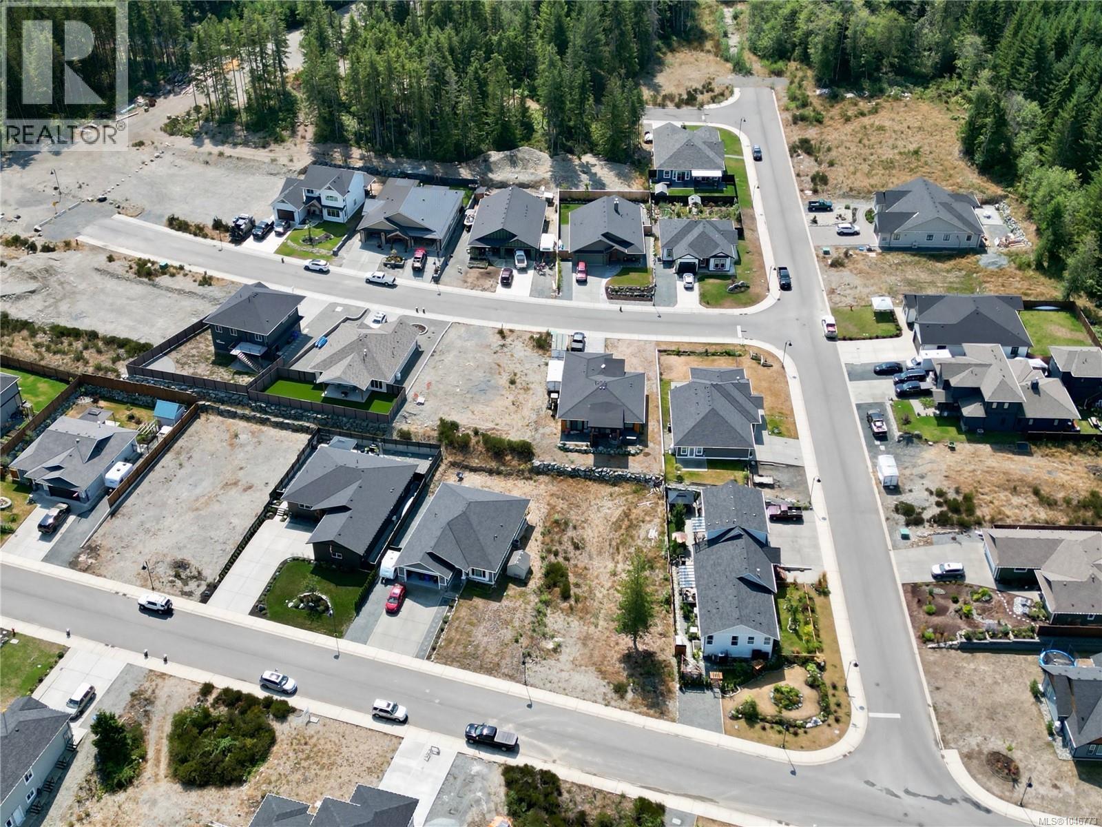 144 Edgewood Dr, Lake Cowichan, British Columbia  V0R 2G0 - Photo 4 - 1046773