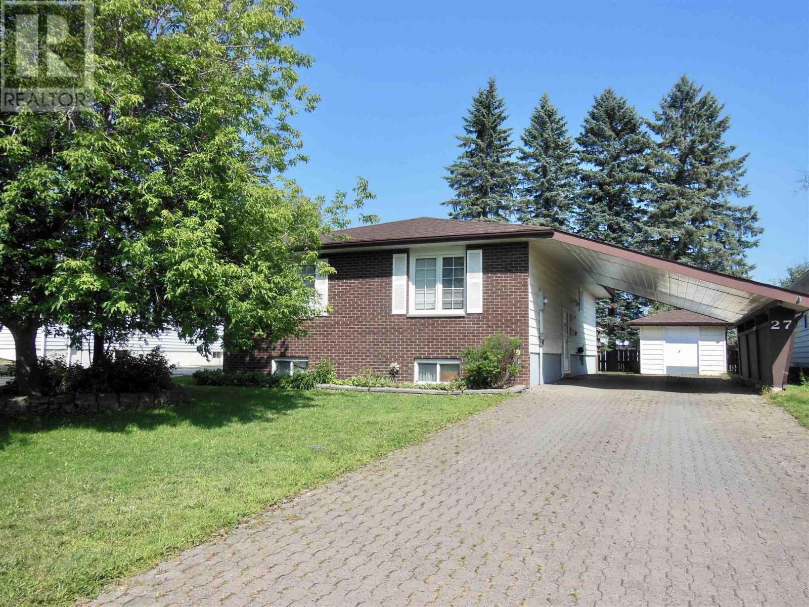 27 Parker AVE, Sault Ste. Marie, Ontario