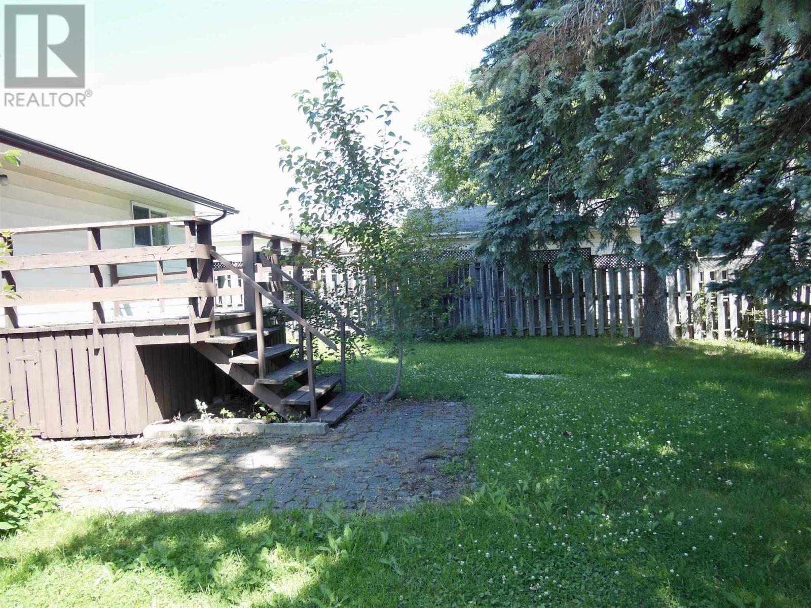 27 Parker Ave, Sault Ste. Marie, Ontario  P6B 1G6 - Photo 7 - SM262171