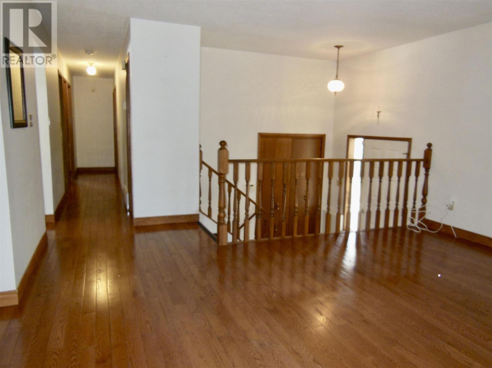 27 Parker Ave, Sault Ste. Marie, Ontario  P6B 1G6 - Photo 17 - SM262171