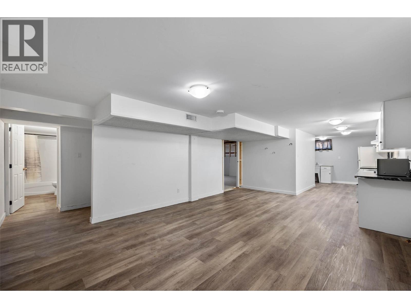 875 Surrey Avenue, Kamloops, British Columbia  V2B 1P7 - Photo 20 - 10397515