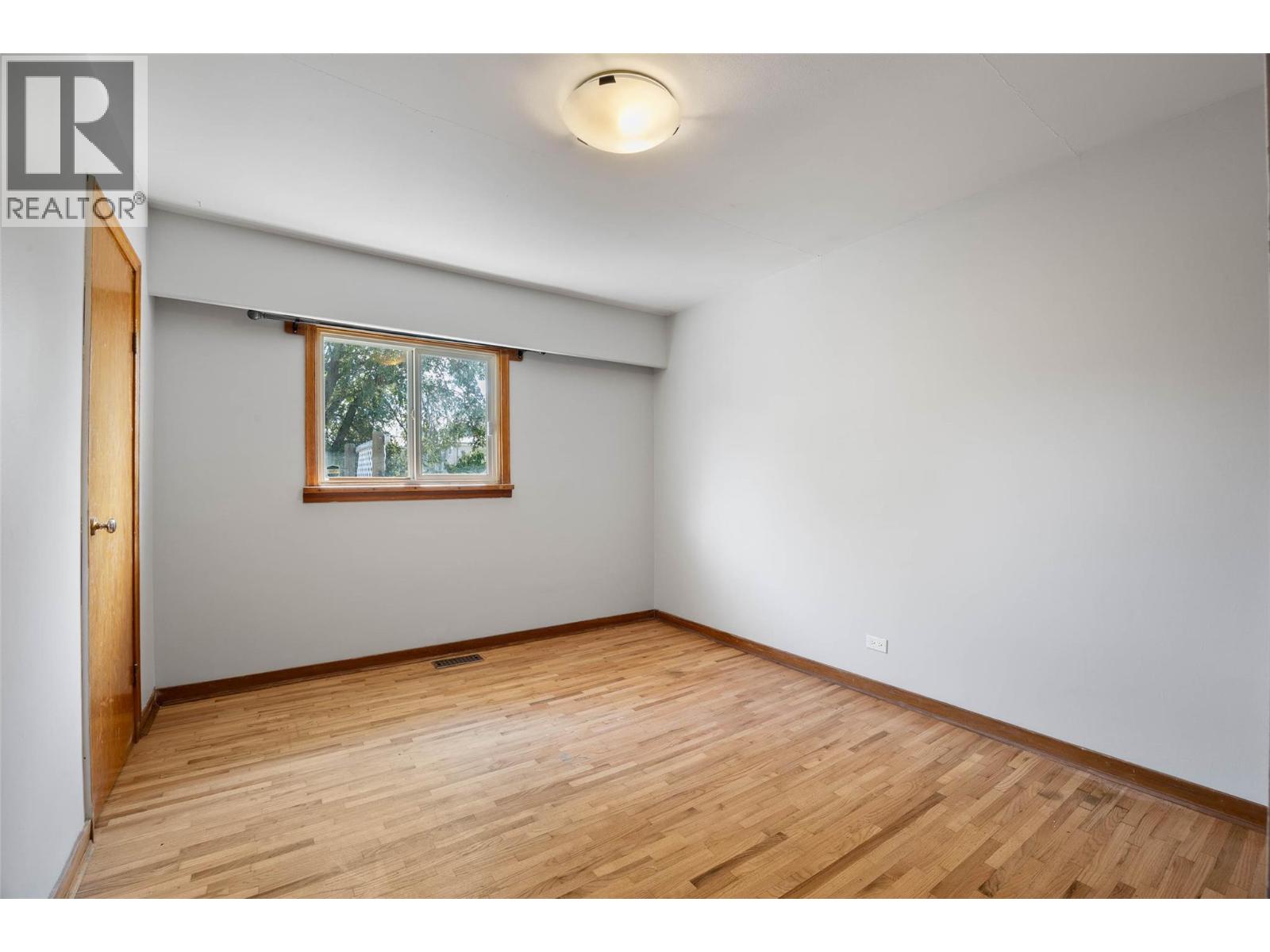 875 Surrey Avenue, Kamloops, British Columbia  V2B 1P7 - Photo 14 - 10397515
