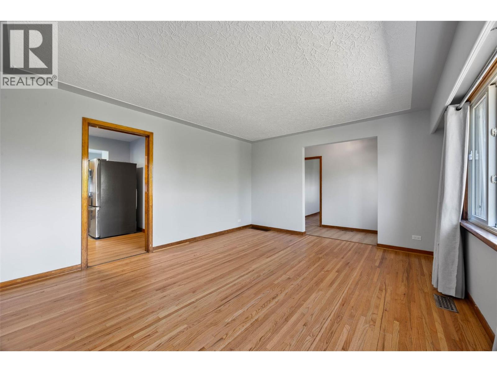875 Surrey Avenue, Kamloops, British Columbia  V2B 1P7 - Photo 7 - 10397515