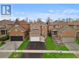 14 BUCKHORN AVENUE, Richmond Hill, Ontario