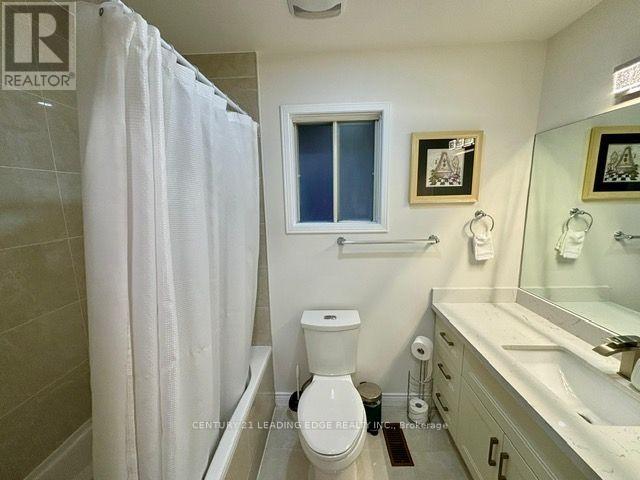 14 Buckhorn Avenue, Richmond Hill, Ontario  L4C 0E3 - Photo 15 - N13553204
