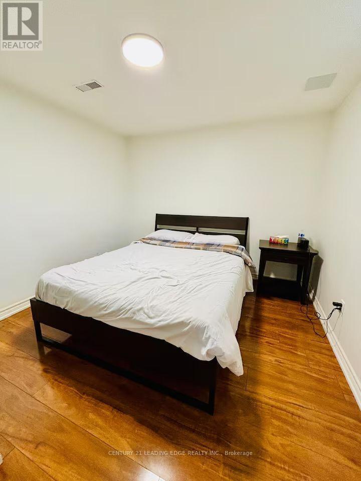 14 Buckhorn Avenue, Richmond Hill, Ontario  L4C 0E3 - Photo 31 - N13553204
