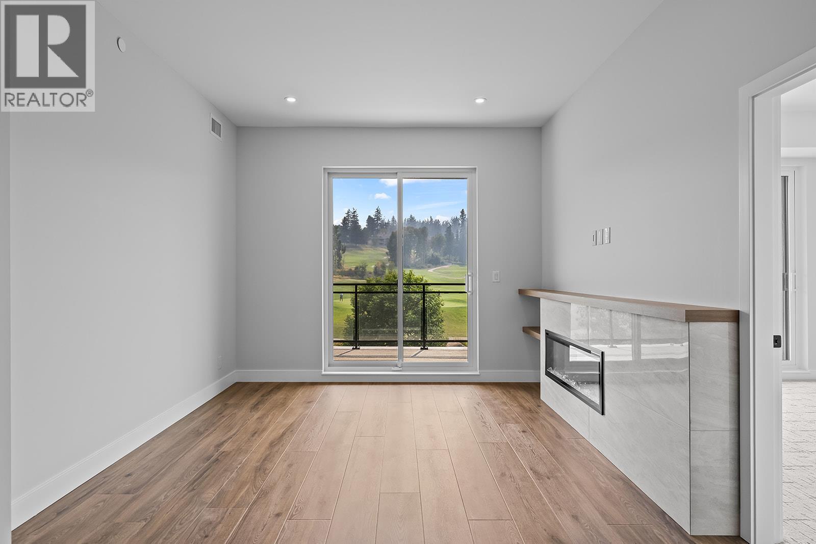 75 Predator Ridge Drive Unit# 307, Vernon, British Columbia  V1H 1G4 - Photo 13 - 10397010