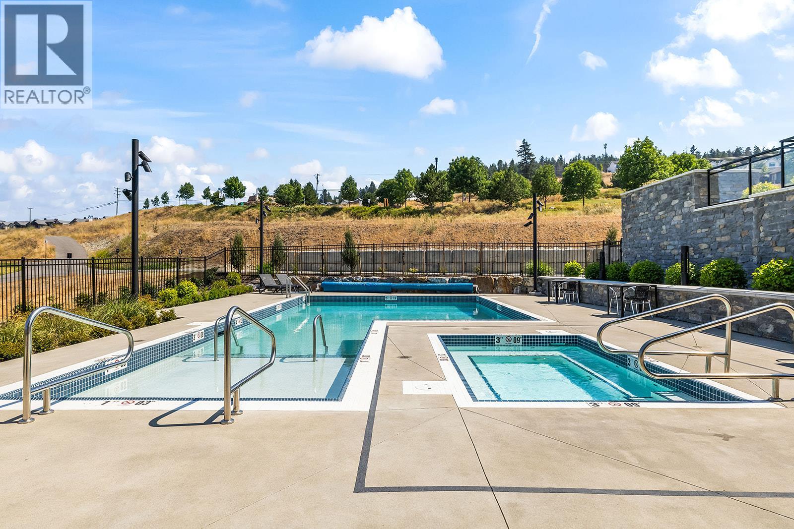 75 Predator Ridge Drive Unit# 307, Vernon, British Columbia  V1H 1G4 - Photo 41 - 10397010