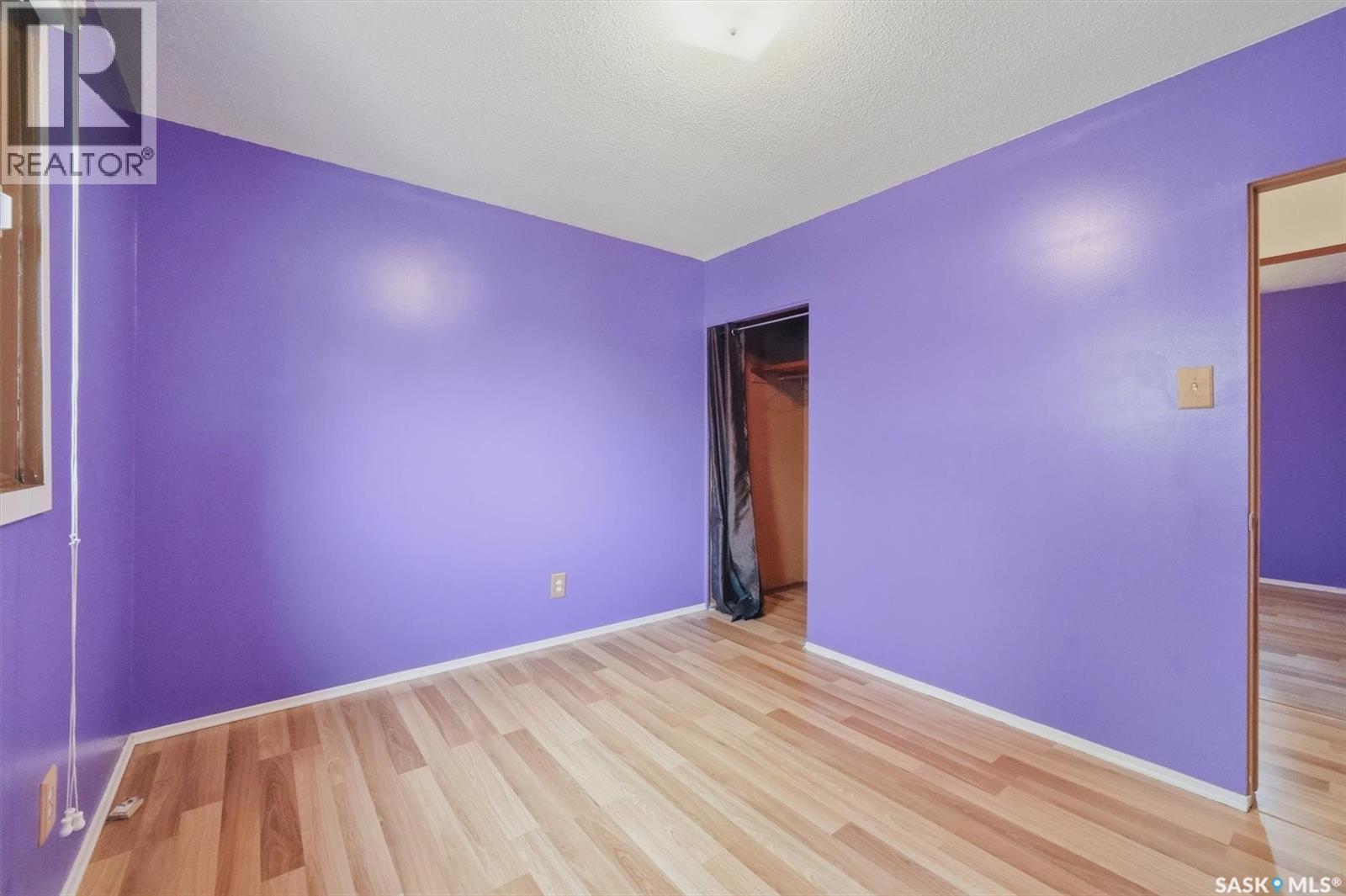 1305 W Avenue N, Saskatoon, Saskatchewan  S7L 3J2 - Photo 13 - SK045543