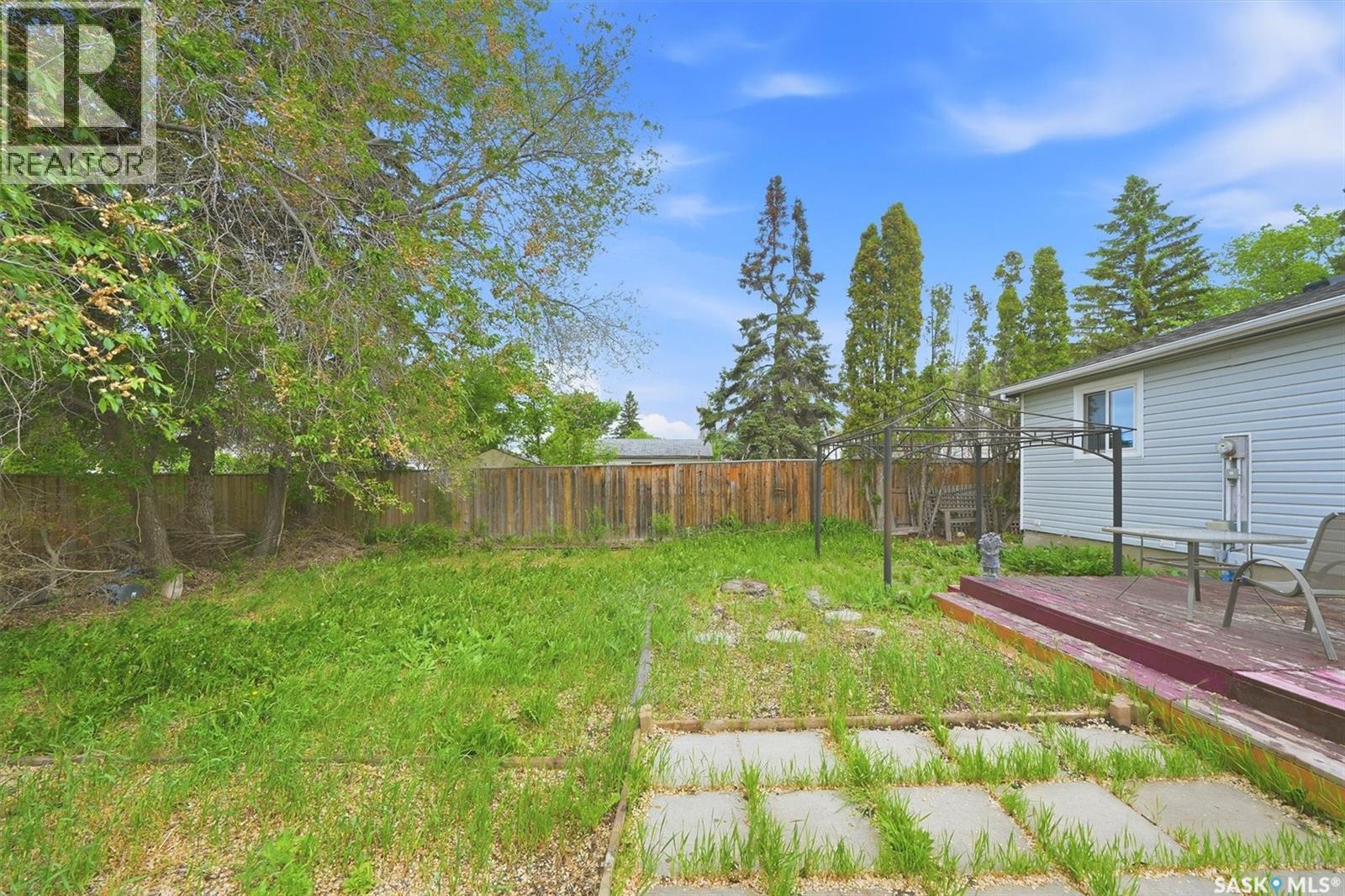 1305 W Avenue N, Saskatoon, Saskatchewan  S7L 3J2 - Photo 29 - SK045543