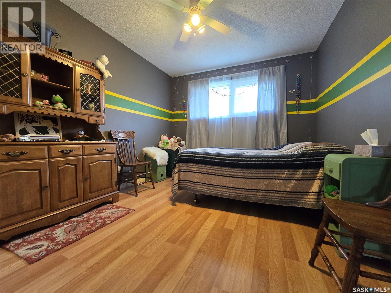311 Eisenhower Street, Midale, Saskatchewan  S4H 1S0 - Photo 11 - SK045531