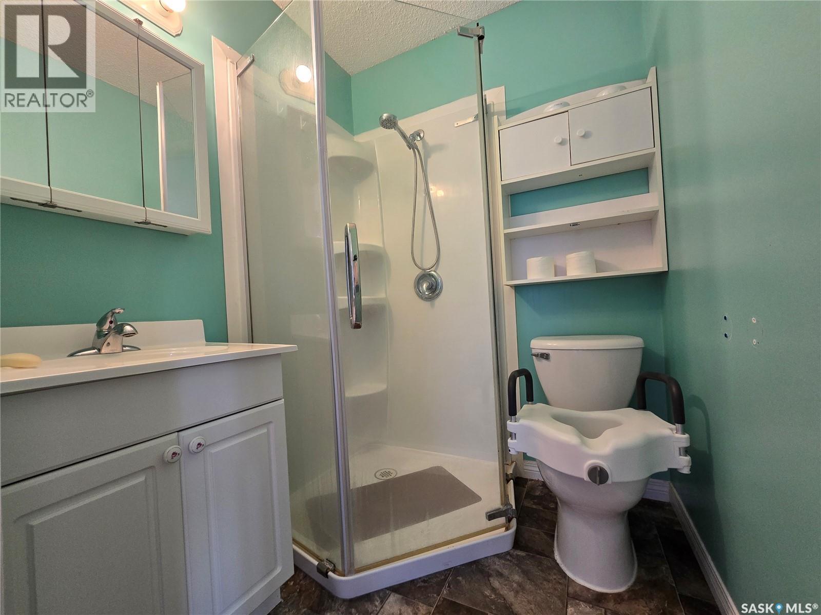 311 Eisenhower Street, Midale, Saskatchewan  S4H 1S0 - Photo 15 - SK045531