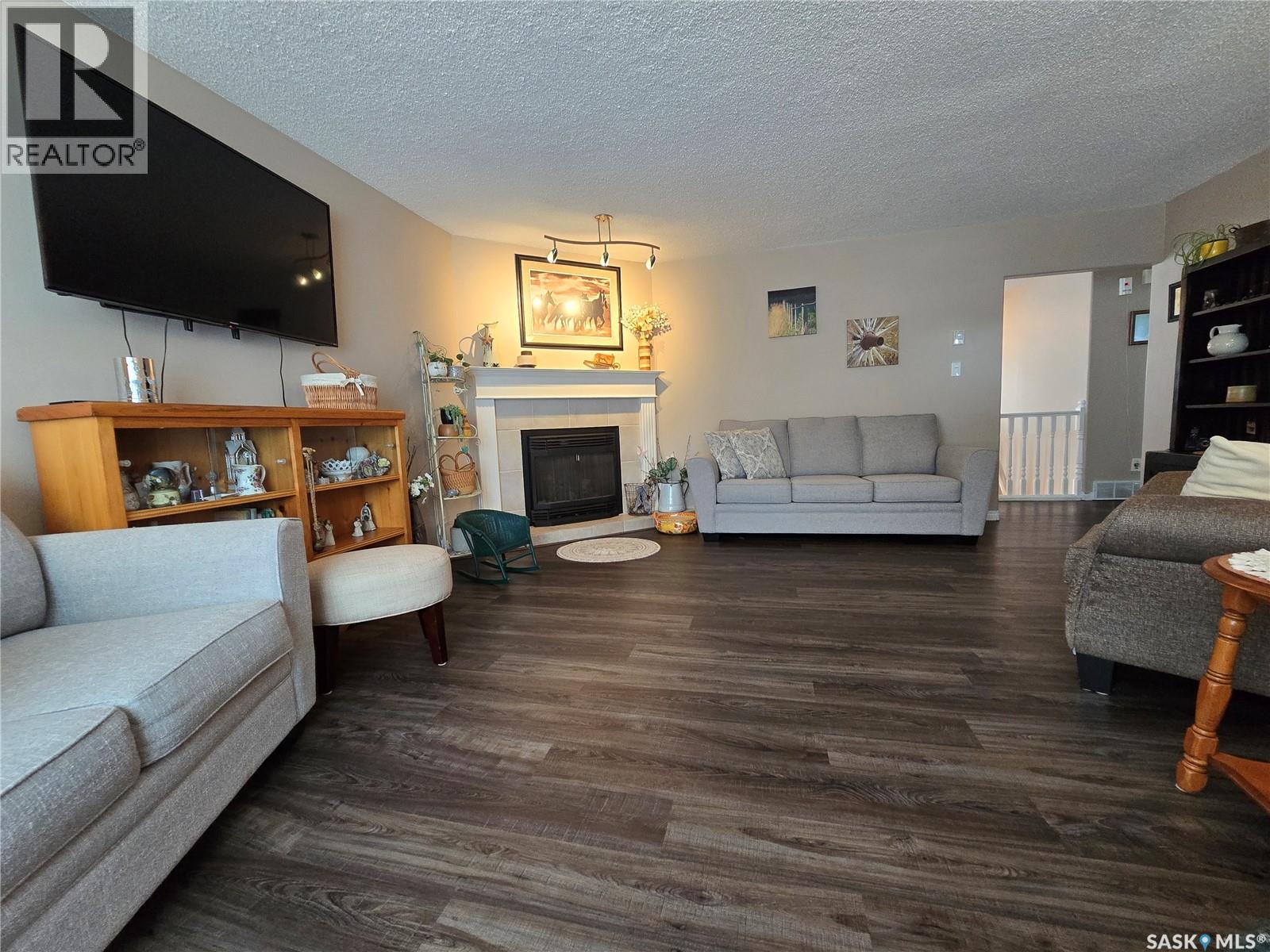 311 Eisenhower Street, Midale, Saskatchewan  S4H 1S0 - Photo 25 - SK045531