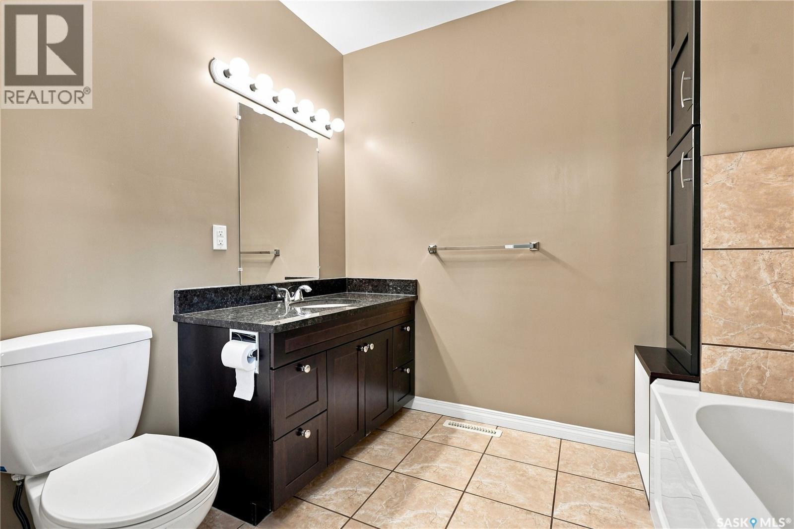 5 Stewart Avenue, Saskatoon, Saskatchewan  S7L 3S5 - Photo 26 - SK045298