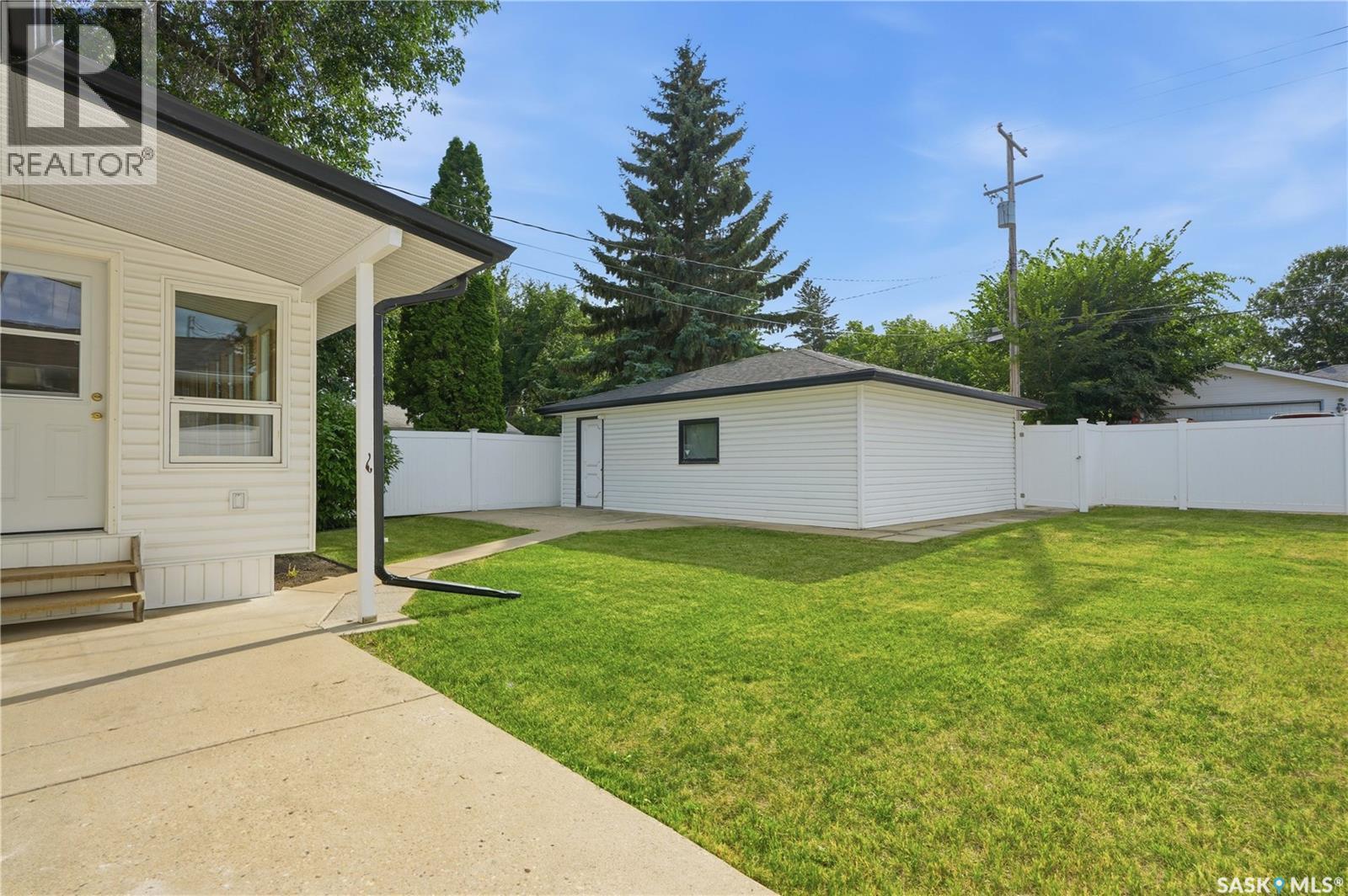 5 Stewart Avenue, Saskatoon, Saskatchewan  S7L 3S5 - Photo 43 - SK045298