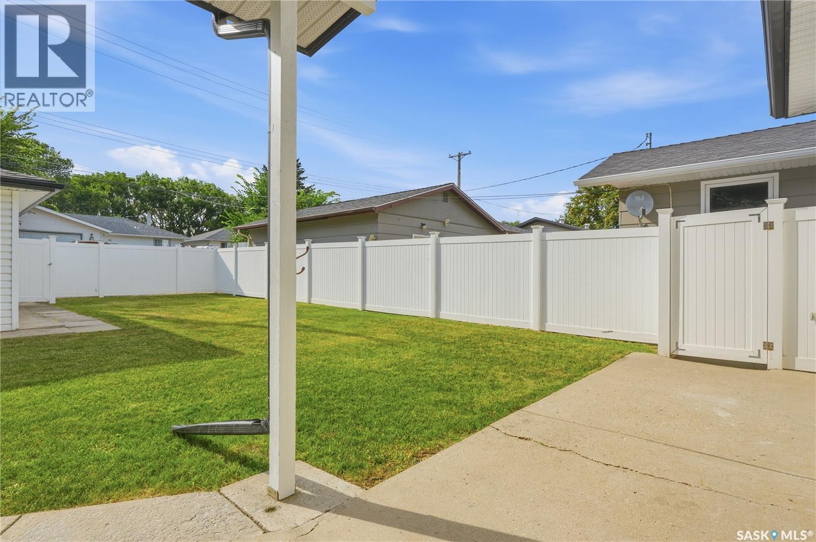 5 Stewart Avenue, Saskatoon, Saskatchewan  S7L 3S5 - Photo 44 - SK045298