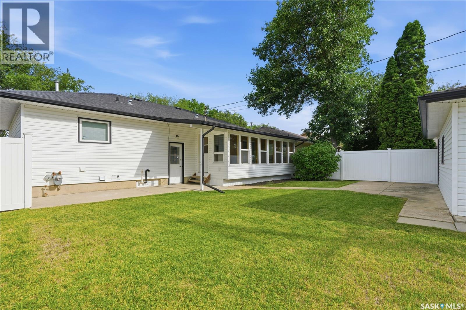 5 Stewart Avenue, Saskatoon, Saskatchewan  S7L 3S5 - Photo 45 - SK045298