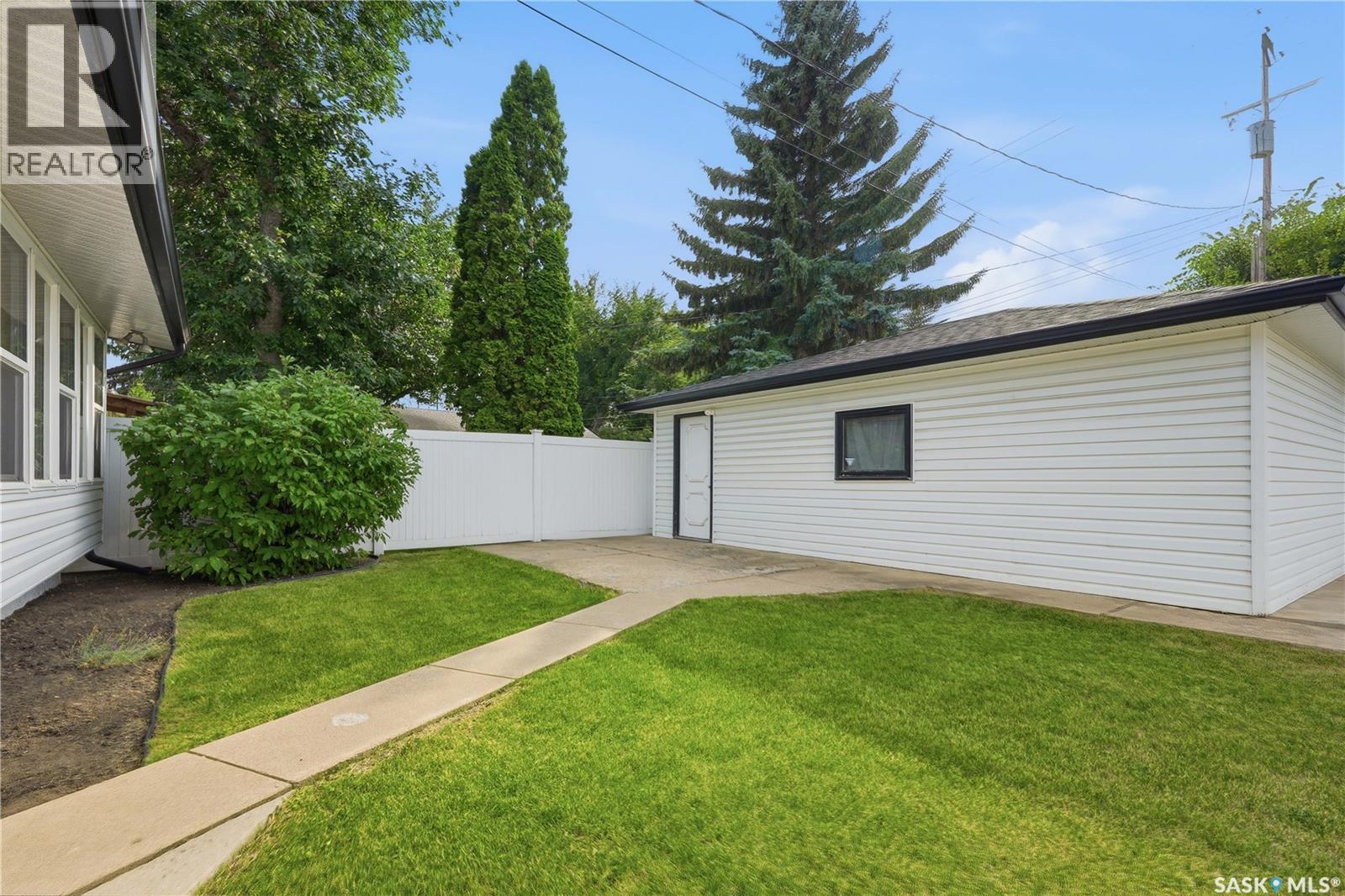 5 Stewart Avenue, Saskatoon, Saskatchewan  S7L 3S5 - Photo 47 - SK045298