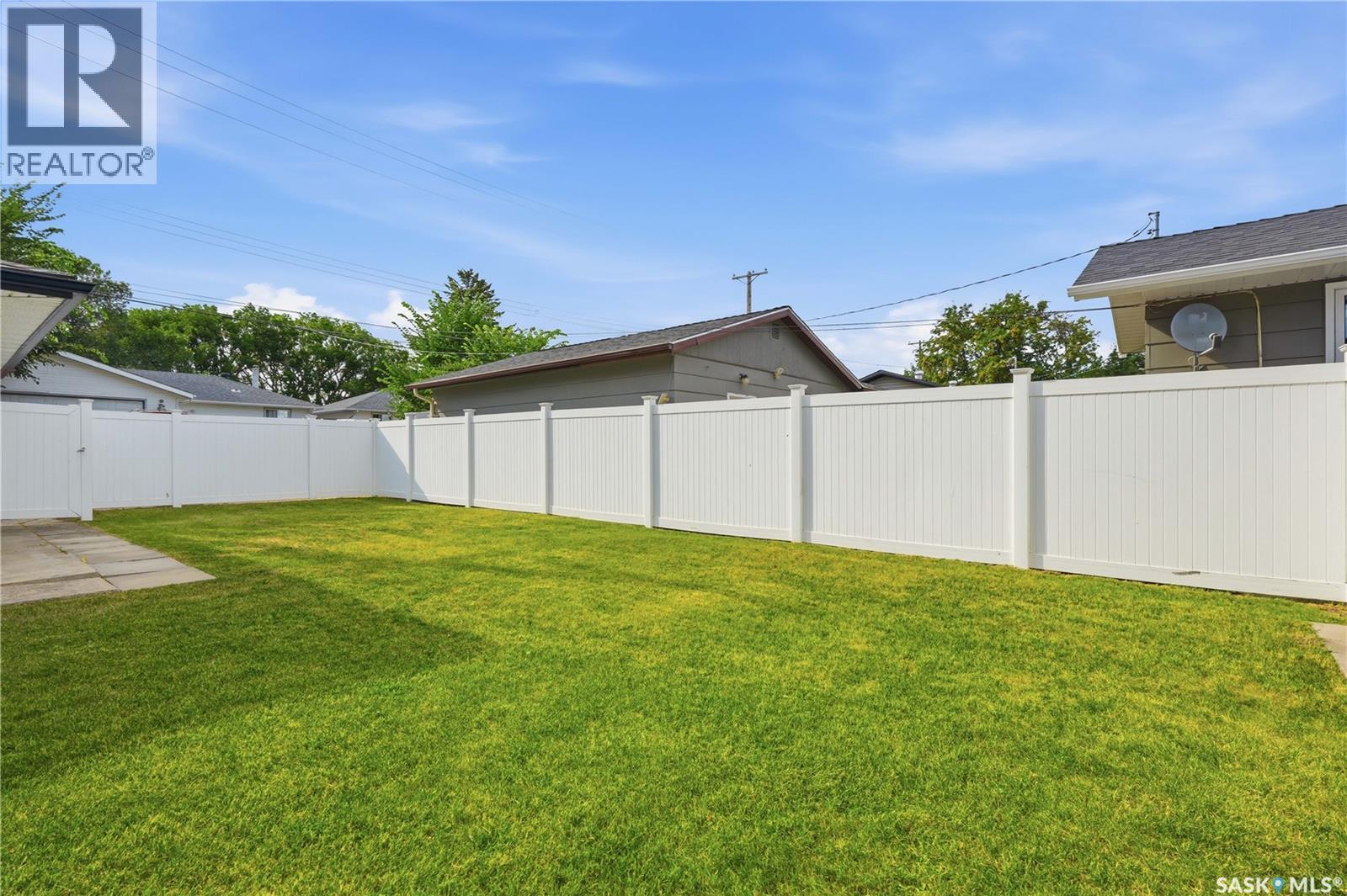 5 Stewart Avenue, Saskatoon, Saskatchewan  S7L 3S5 - Photo 48 - SK045298