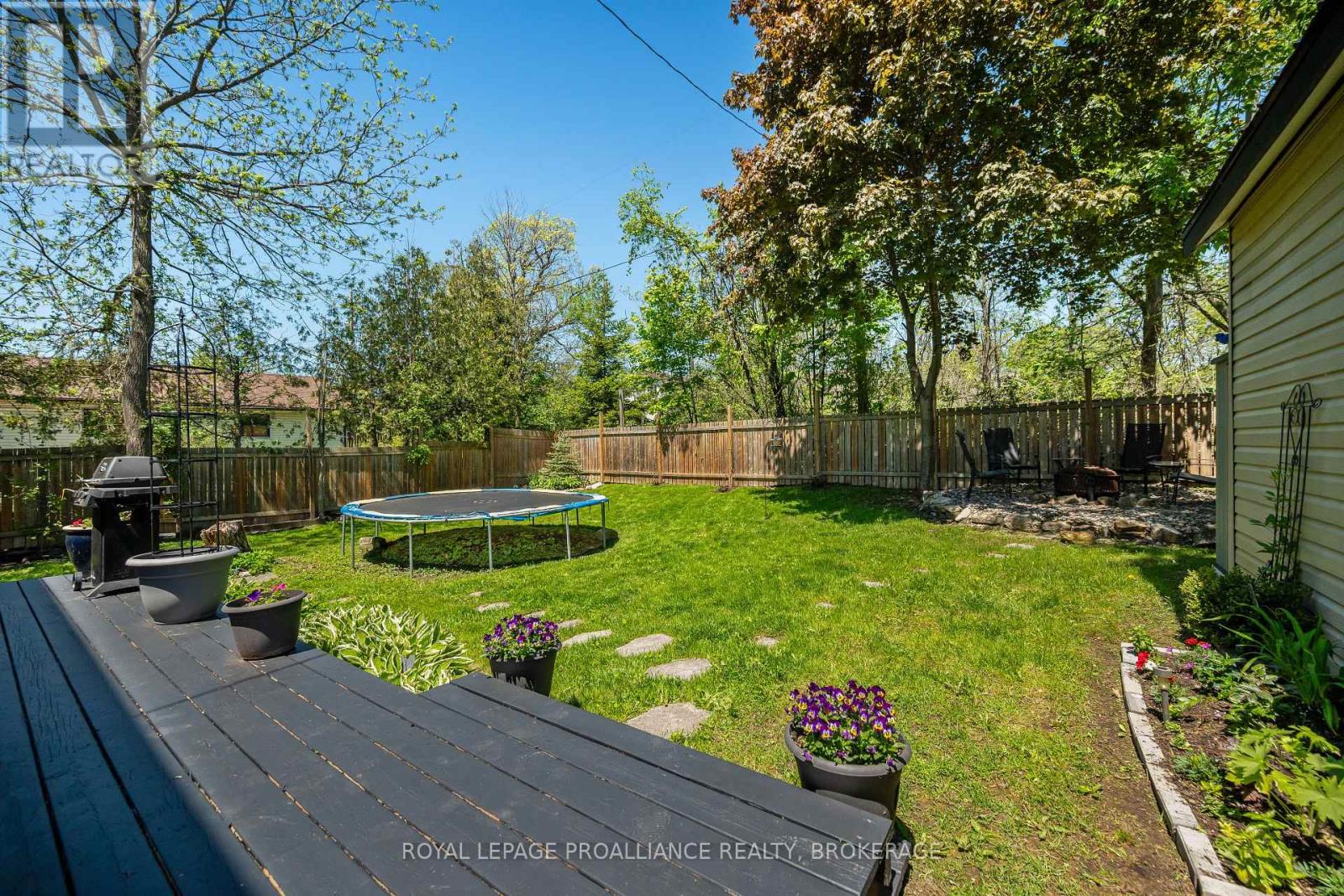 560 King Street W, Gananoque, Ontario  K7G 2H1 - Photo 30 - X13673536