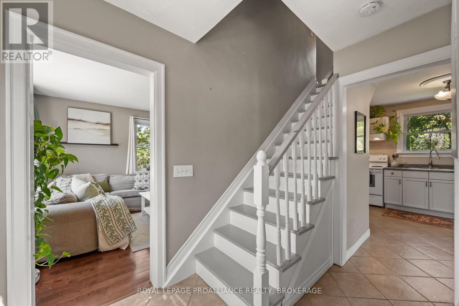 560 King Street W, Gananoque, Ontario  K7G 2H1 - Photo 7 - X13673536