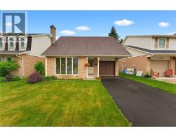 391 KNIGHTSBRIDGE Crescent, Ancaster, Ontario