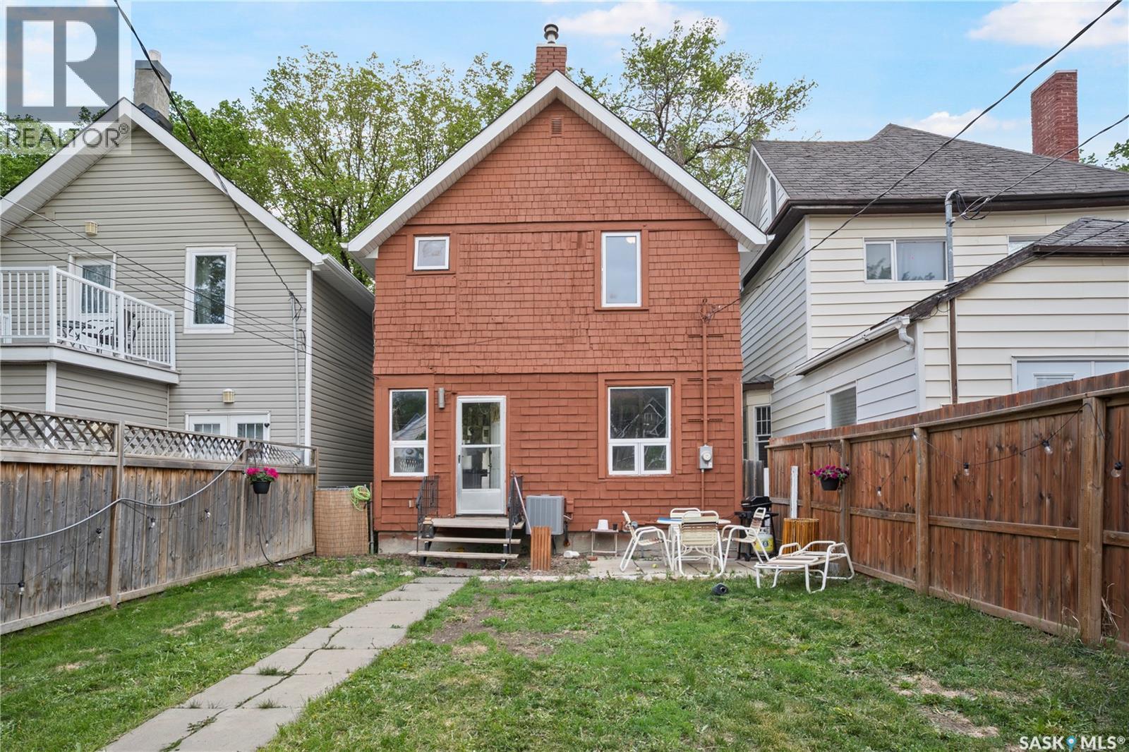 1921 Garnet Street, Regina, Saskatchewan  S4T 2Z5 - Photo 27 - SK042704
