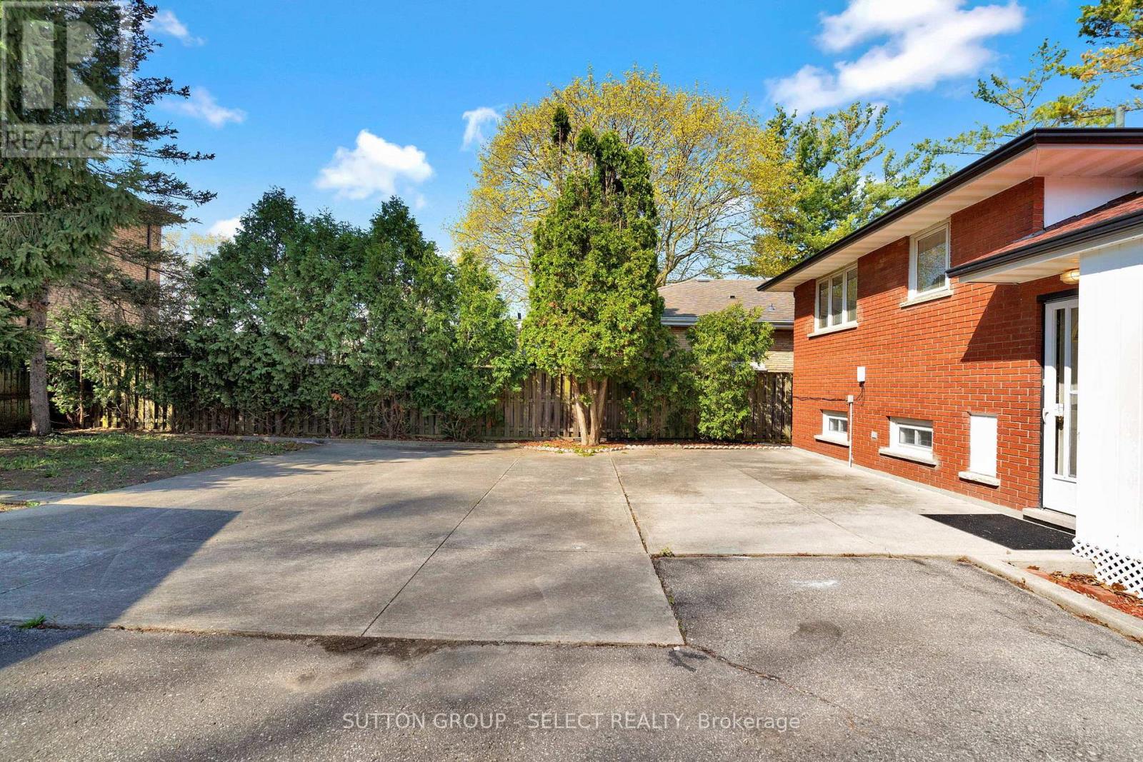 1581 Borden Street, London East, Ontario  N5W 2P9 - Photo 39 - X13673470