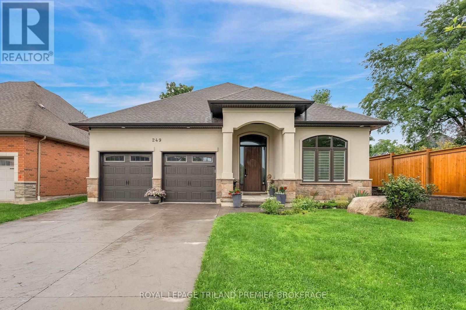 28 - 249 DELACOURT ROAD, London North, Ontario