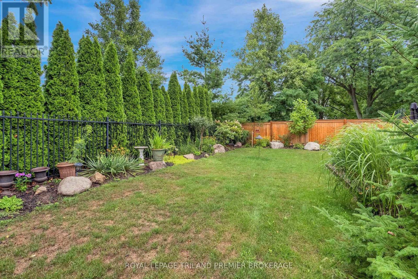 28 - 249 Delacourt Road, London North, Ontario  N6G 0H3 - Photo 40 - X13673530