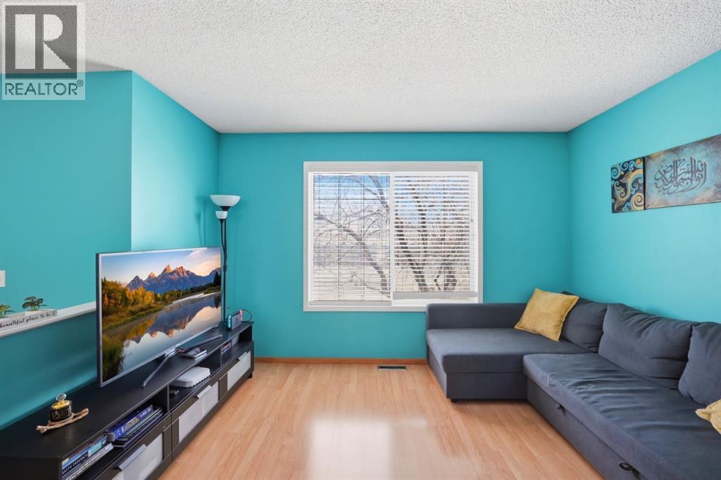 58 Martin Crossing Court Ne, Calgary, Alberta T3J 3P3 - Photo 15 - A2328205