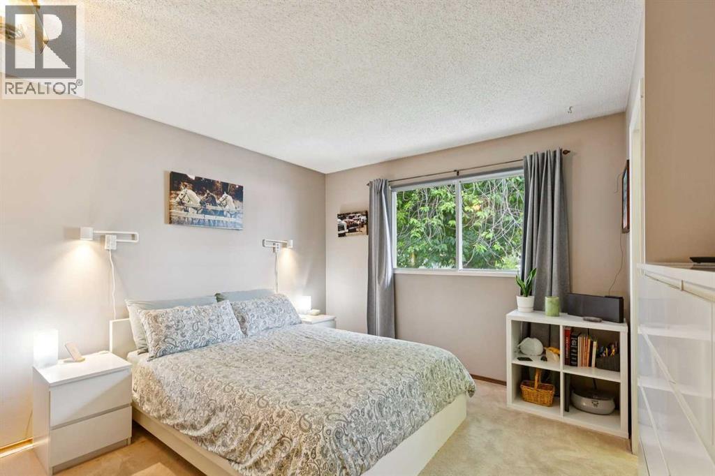 107 Bermuda Drive Nw, Calgary, Alberta  T3K 1H6 - Photo 16 - A2335636