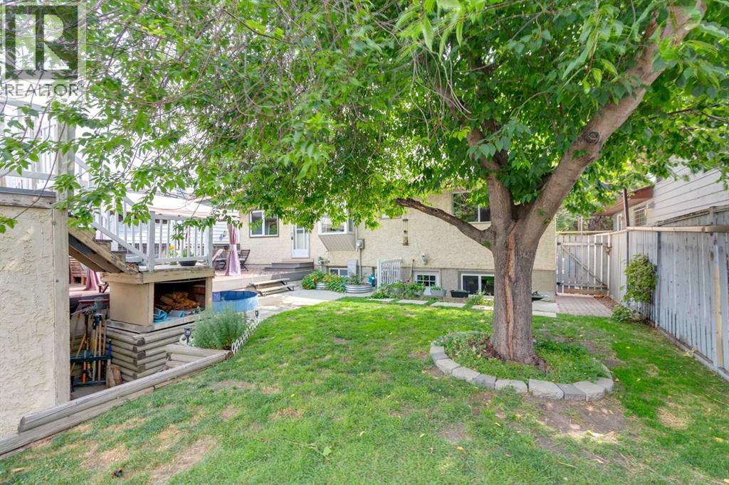 107 Bermuda Drive Nw, Calgary, Alberta  T3K 1H6 - Photo 35 - A2335636