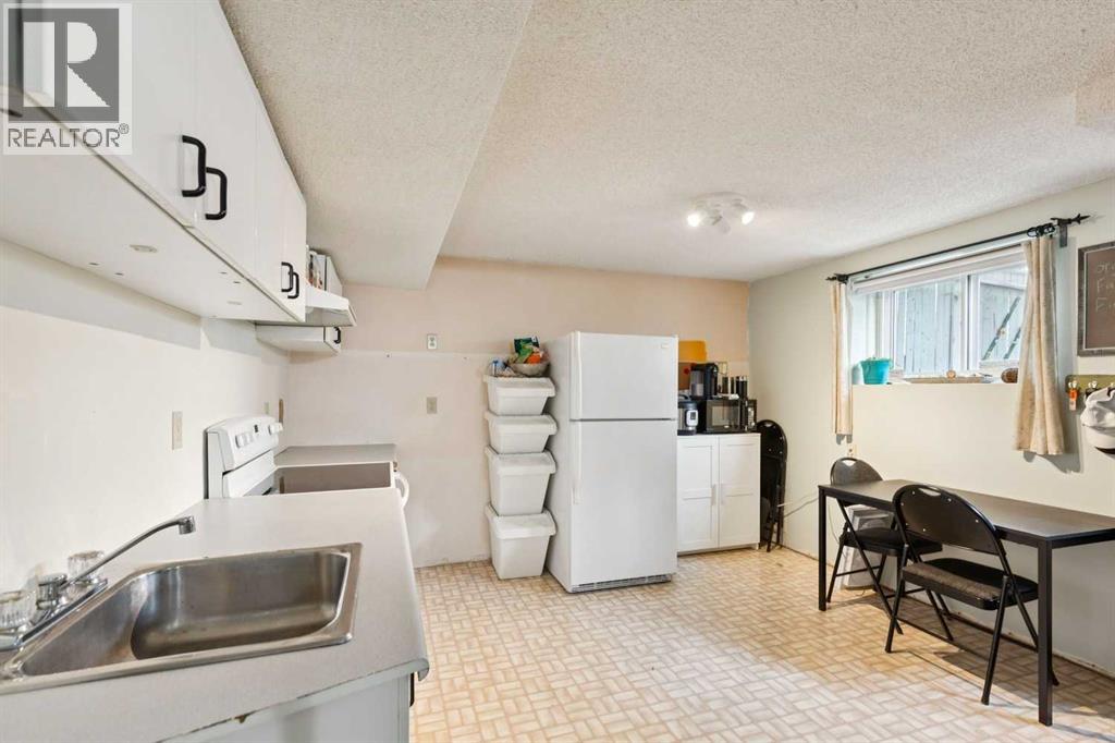 107 Bermuda Drive Nw, Calgary, Alberta  T3K 1H6 - Photo 23 - A2335636