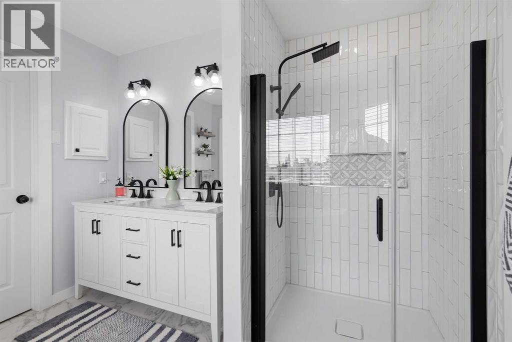 122 Sceptre Close NW, Calgary, Alberta  T3L 1Y2 - Photo 30 - A2336026