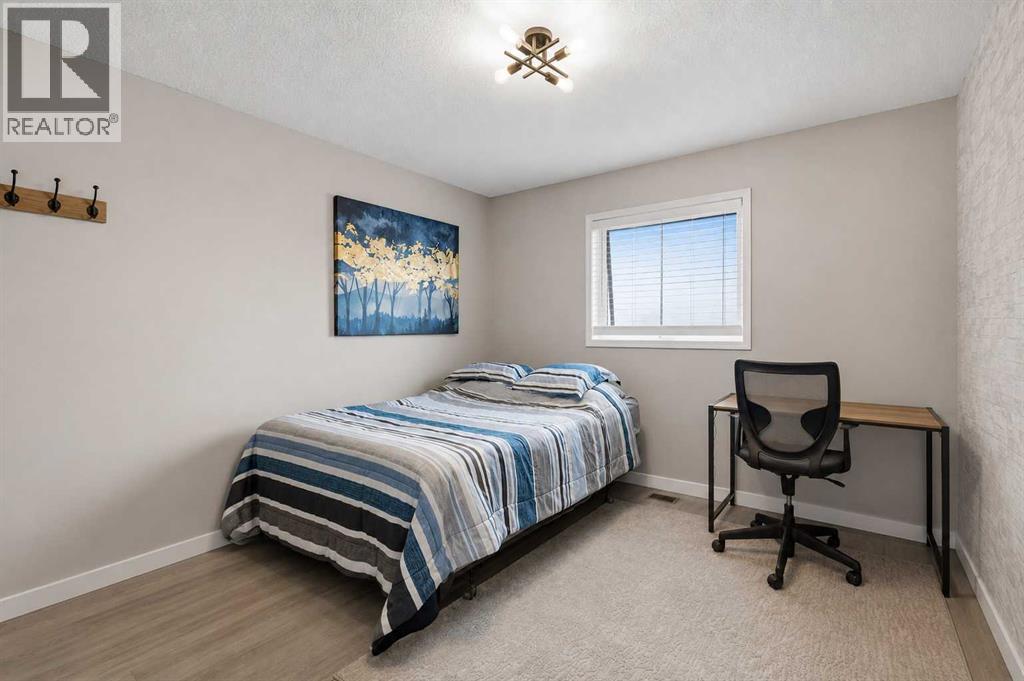 122 Sceptre Close NW, Calgary, Alberta  T3L 1Y2 - Photo 33 - A2336026
