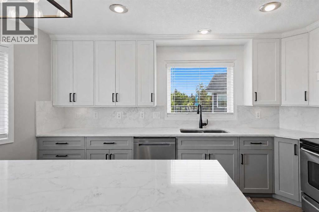 122 Sceptre Close NW, Calgary, Alberta  T3L 1Y2 - Photo 17 - A2336026