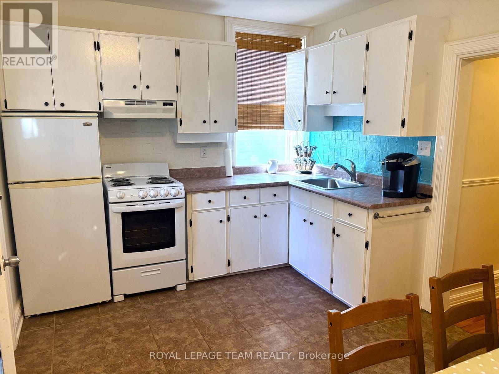 1-Main Level - 17 Adelaide Street, Ottawa, Ontario K1S 3R9 - Photo 6 - X13673514