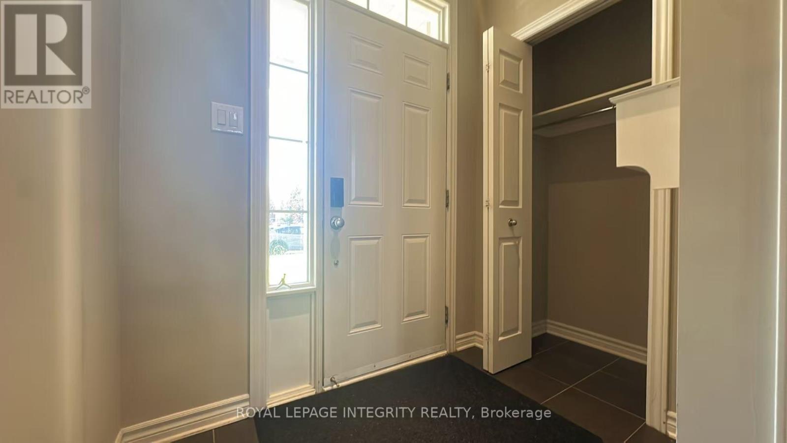 6067 North Bluff Drive, Ottawa, Ontario K1V 2L6 - Photo 2 - X13673550