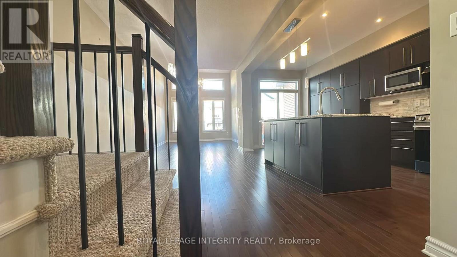 6067 North Bluff Drive, Ottawa, Ontario K1V 2L6 - Photo 4 - X13673550