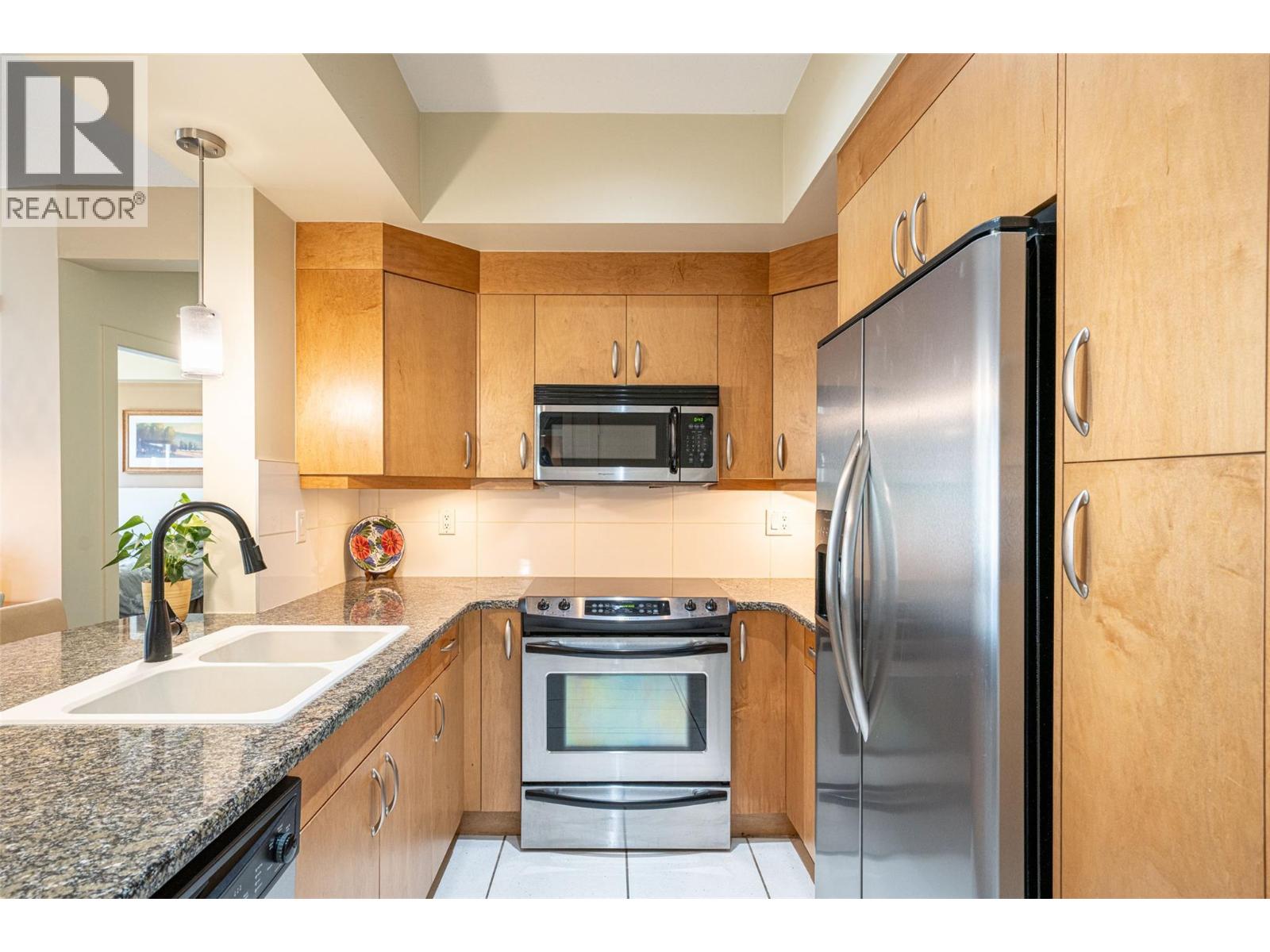 7343 Okanagan Landing Road Unit# 2105, Vernon, British Columbia  V1H 2J6 - Photo 8 - 10394046