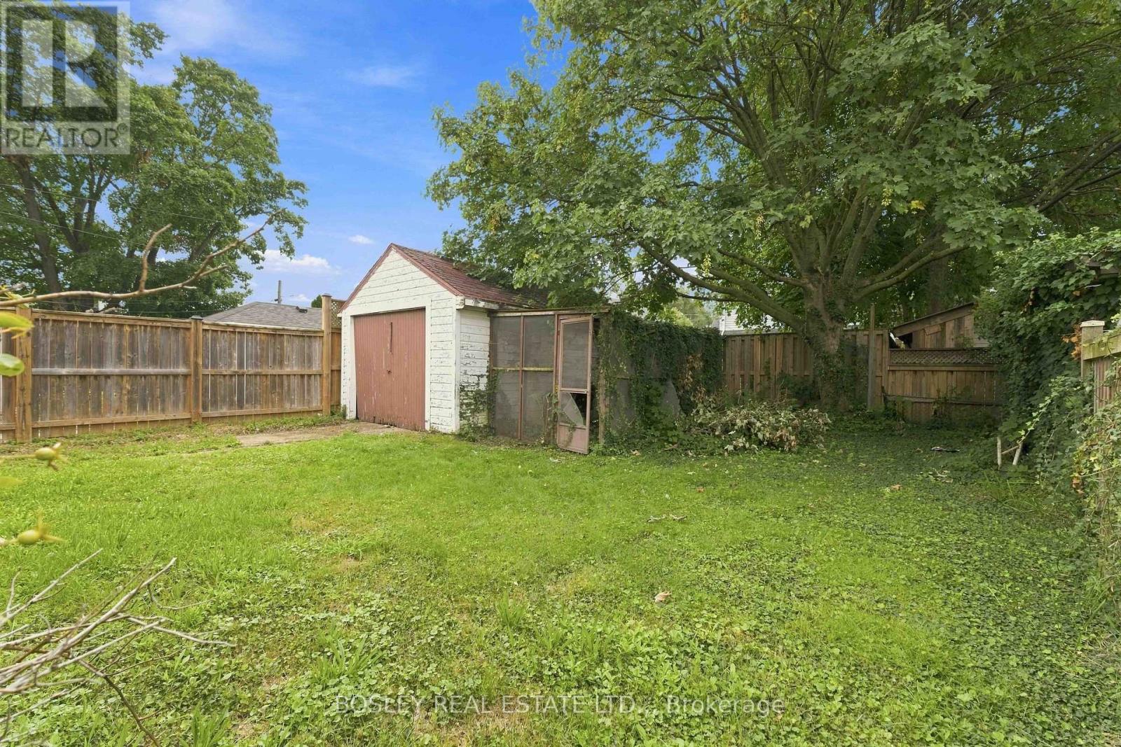 38 Spruce Street, St. Catharines, Ontario  L2R 1B5 - Photo 26 - X13673534