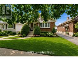38 SPRUCE STREET, St. Catharines, Ontario