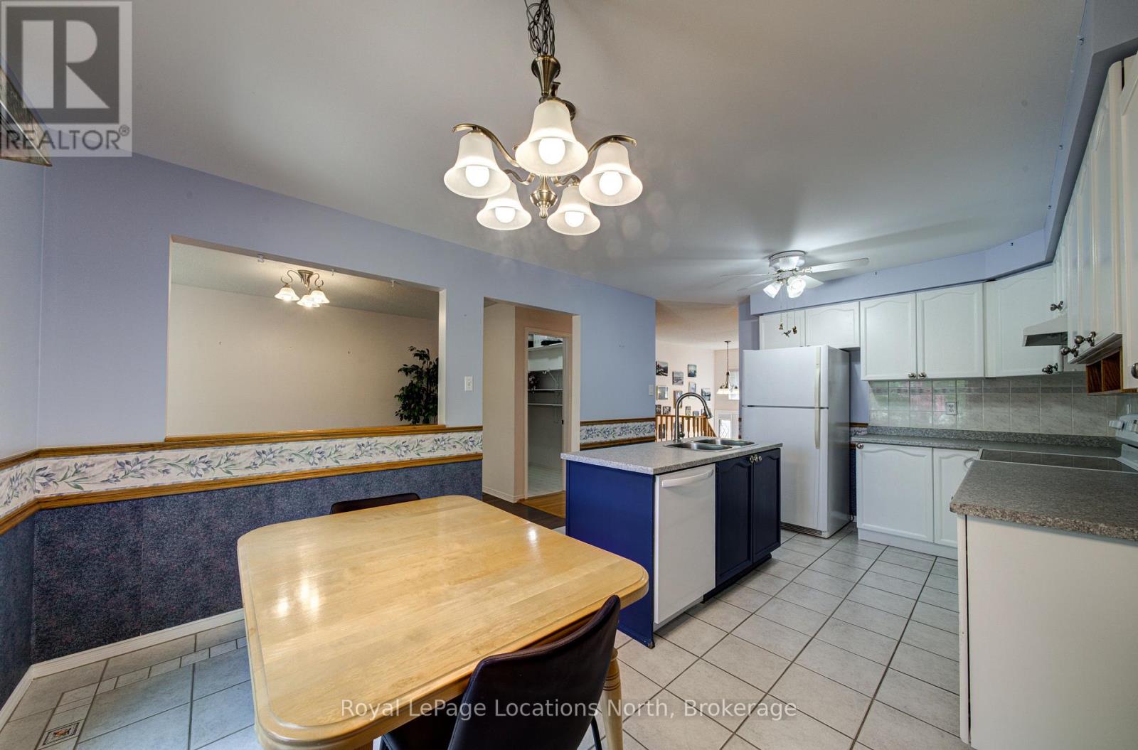 68 Acorn Crescent, Wasaga Beach, Ontario  L9Z 1L7 - Photo 12 - S13673250