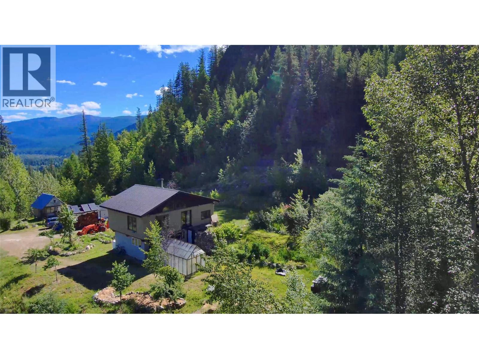 4650 6 Highway, Winlaw, British Columbia  V0G 2J0 - Photo 14 - 10397552