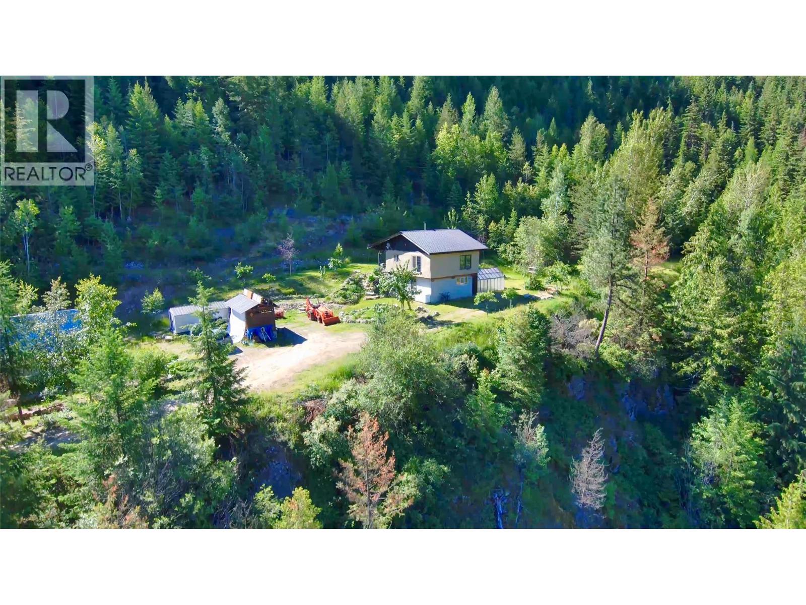 4650 6 Highway, Winlaw, British Columbia  V0G 2J0 - Photo 17 - 10397552