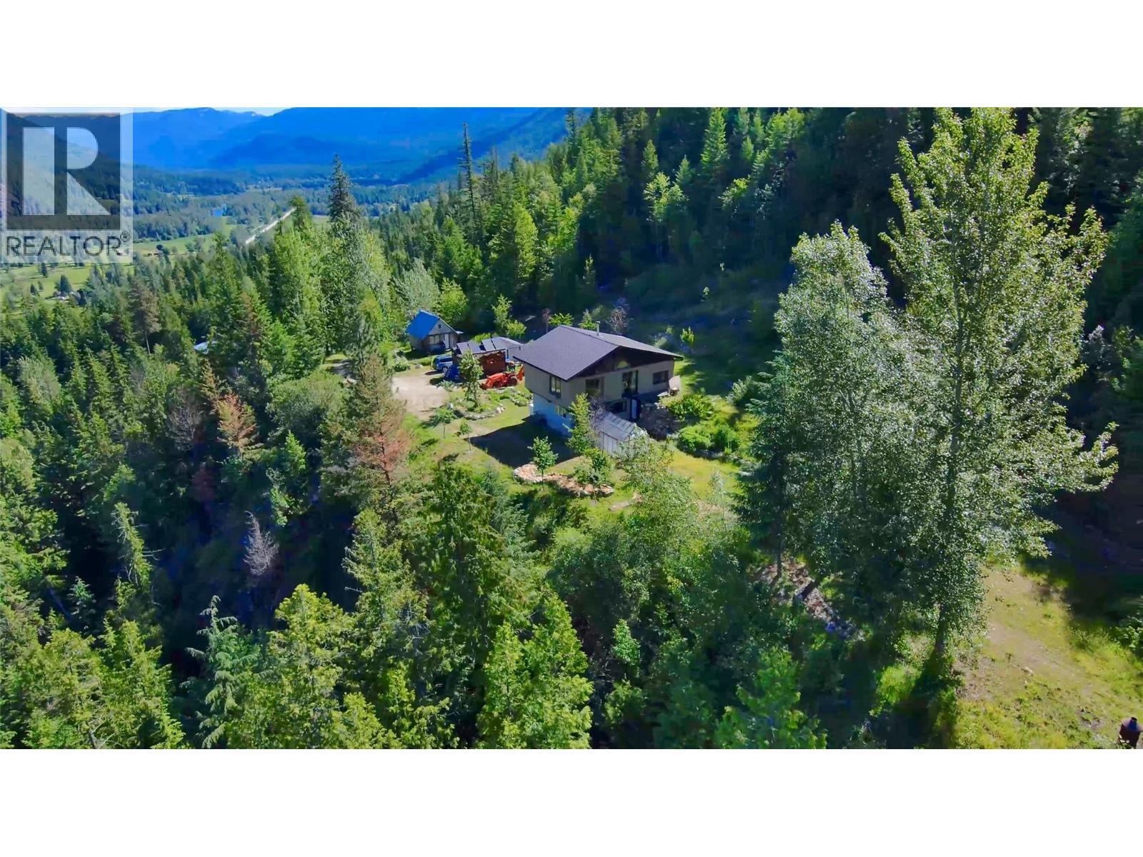 4650 6 Highway, Winlaw, British Columbia  V0G 2J0 - Photo 4 - 10397552
