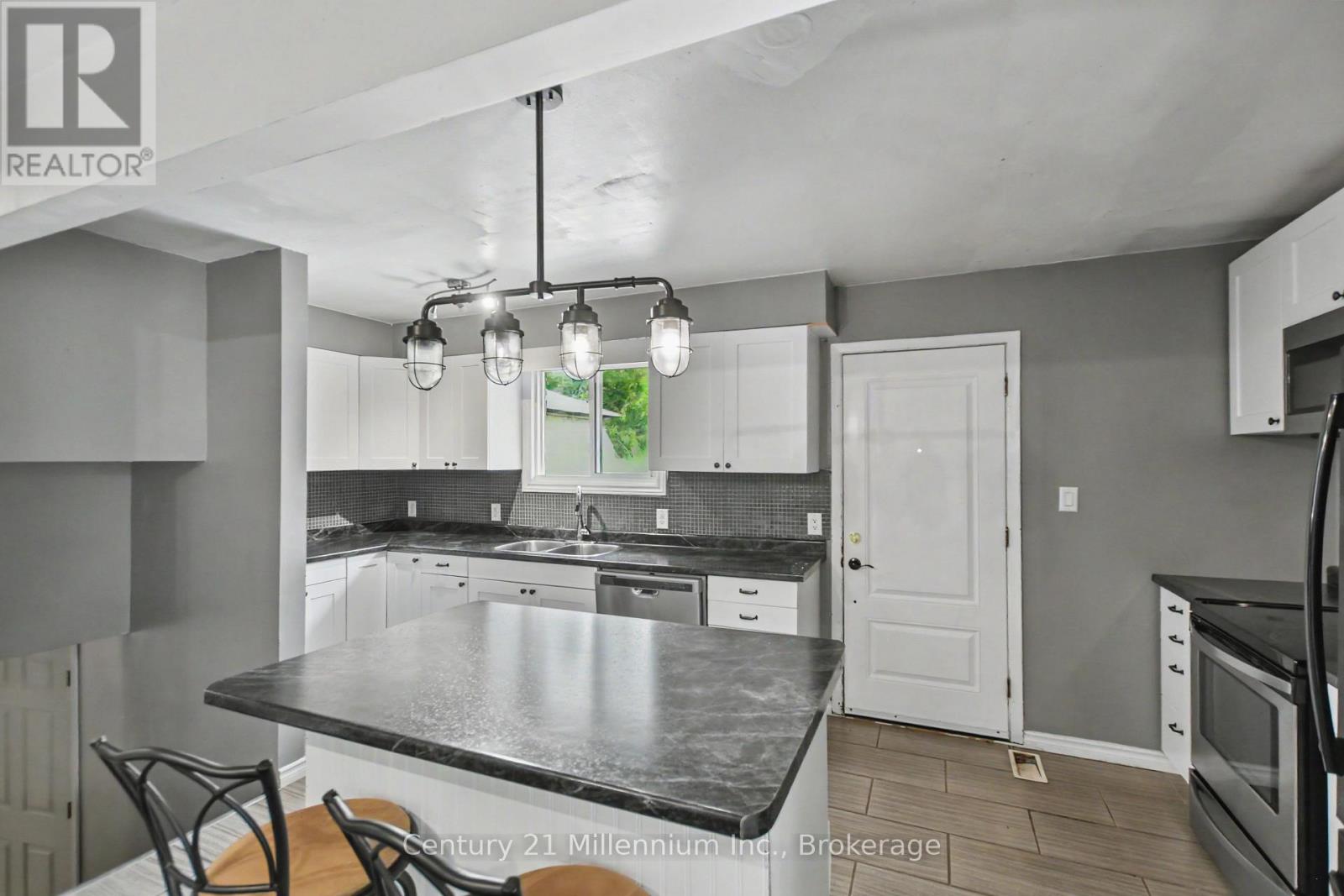 408 Walnut Street, Collingwood, Ontario  L9Y 4C7 - Photo 12 - S13673402