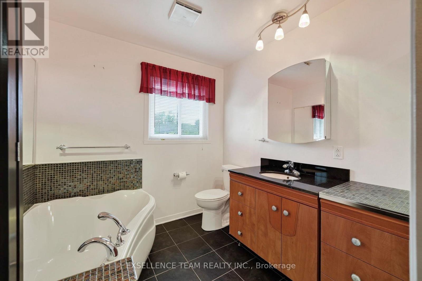 1518 Blakely Drive, Cornwall, Ontario  K6J 5K1 - Photo 24 - X13673516